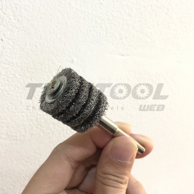  แปรงสแตนเลส แกน6mm. เหรียญ 25x25 mm.