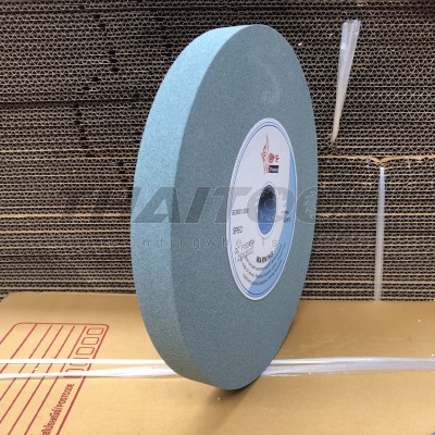 หินเจียรสีเขียว 8 นิ้ว (GC100K5V1A 250x25x32) เบอร์ 100 เจียรคาร์ไบด์ อโลหะ เหล็กชุปแข็ง