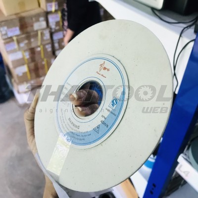 หินเจียรขาวWA150K5V1A 150x2x31.75 